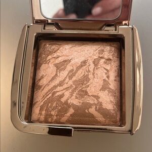 Hourglass Ambient Luminous Bronzer Bronze Light